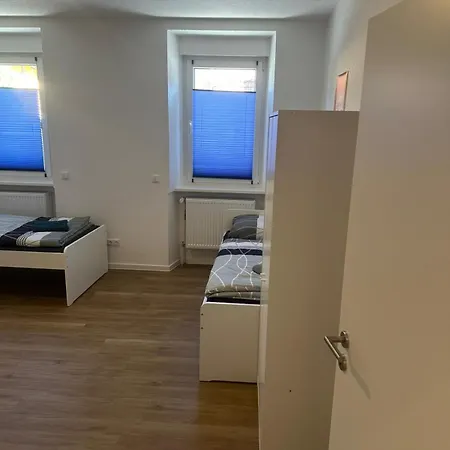 Mit Parkplatz Und 3 Schlafzimmer Fuer 9 Personen Armsheim