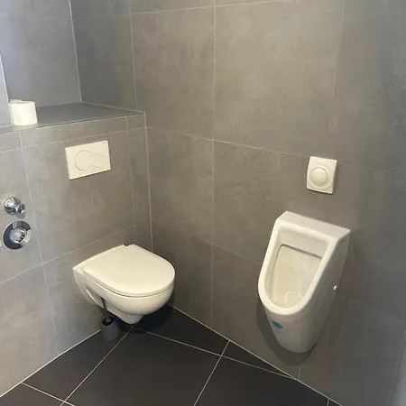 Mit Parkplatz Und 3 Schlafzimmer Fuer 9 Personen Apartamento *