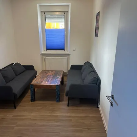 Mit Parkplatz Und 3 Schlafzimmer Fuer 9 Personen Armsheim