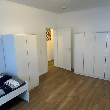 Mit Parkplatz Und 3 Schlafzimmer Fuer 9 Personen * Armsheim